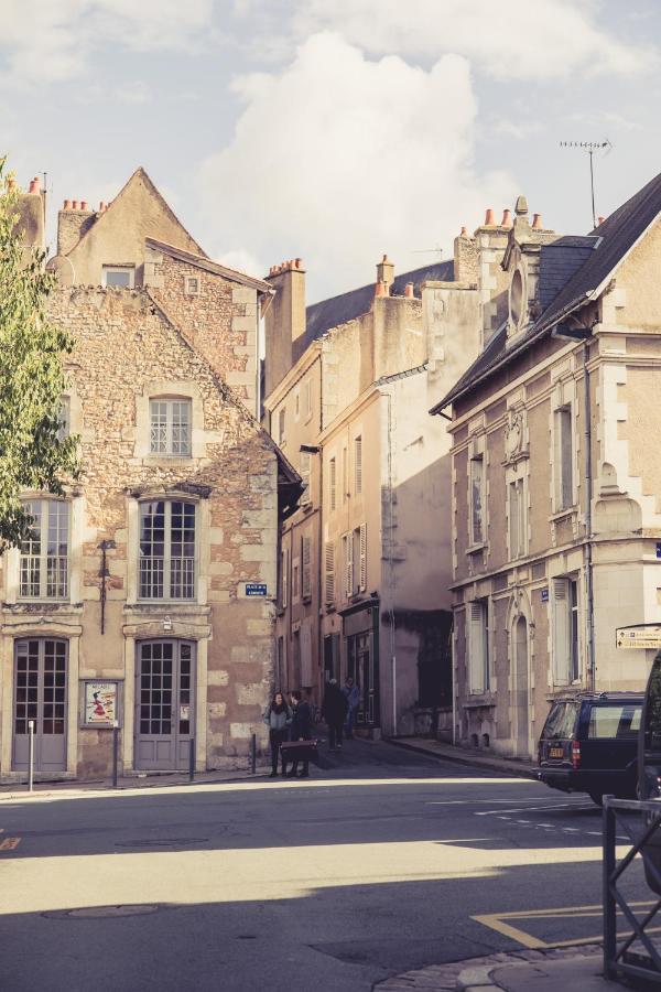 La Maison De La Liberte Studio Jules Verne Poitiers Exteriör bild